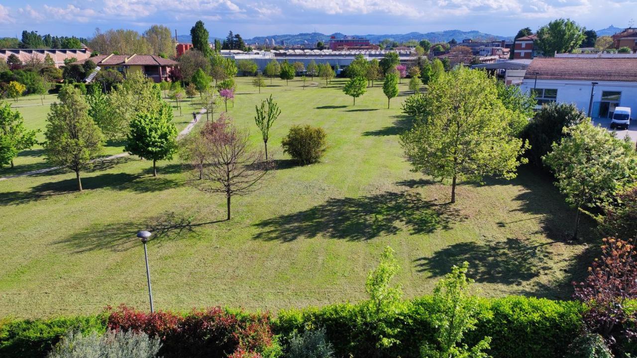 Bologna sul parco APARTMENT 2 letti matrimoniali Esterno foto